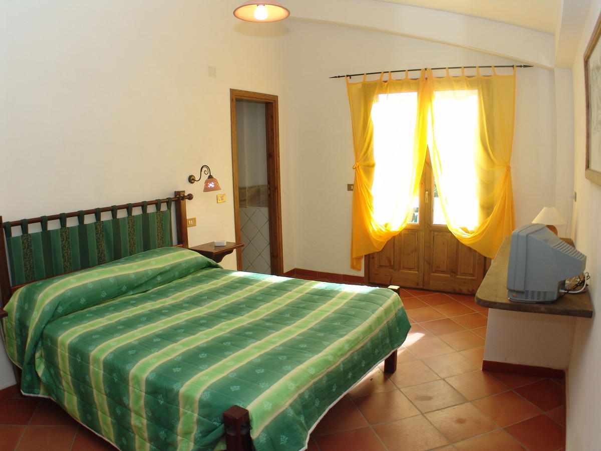 La Mia Valle Capo dʼOrlando الغرفة الصورة